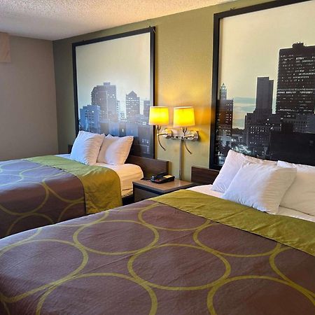 ซูเปอร์ 8 บาย วินด์แฮม เพอรี/ไอโอวา Hotel Perry ภายนอก รูปภาพ